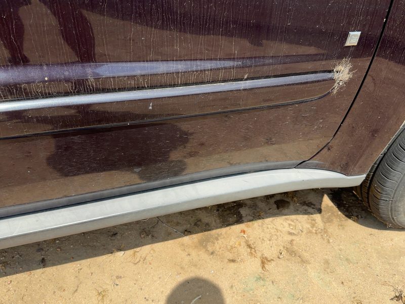 2005-2009 Chevrolet Equinox Front Door Moulding RH