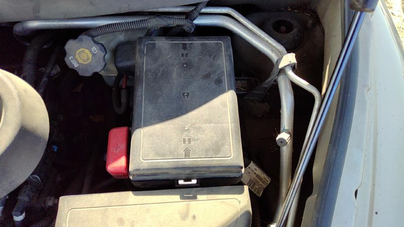 2006 Chevrolet Hhr Engine Fuse Box