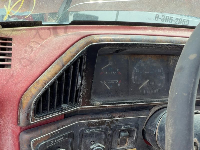 1987-1991 Ford Pickup F150 Series Dash Panel