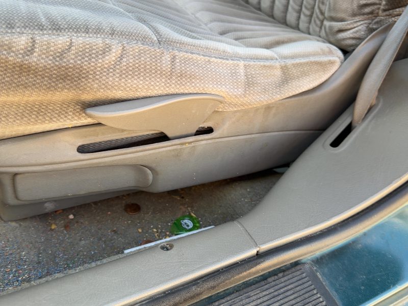 1999 Lumina (also See Lumvan) Seat Track LH
