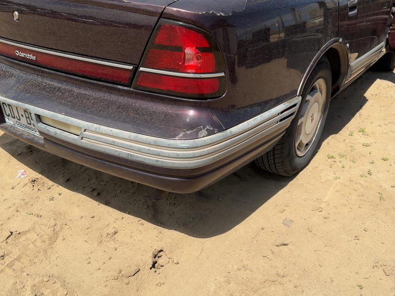 1992-1995 Oldsmobile Eighty-eight (80 & Up) Rear Bumper Assembly