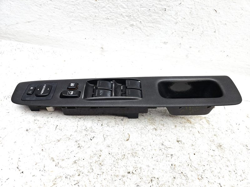 2005-2006 Toyota Camry Door Switch Front LH