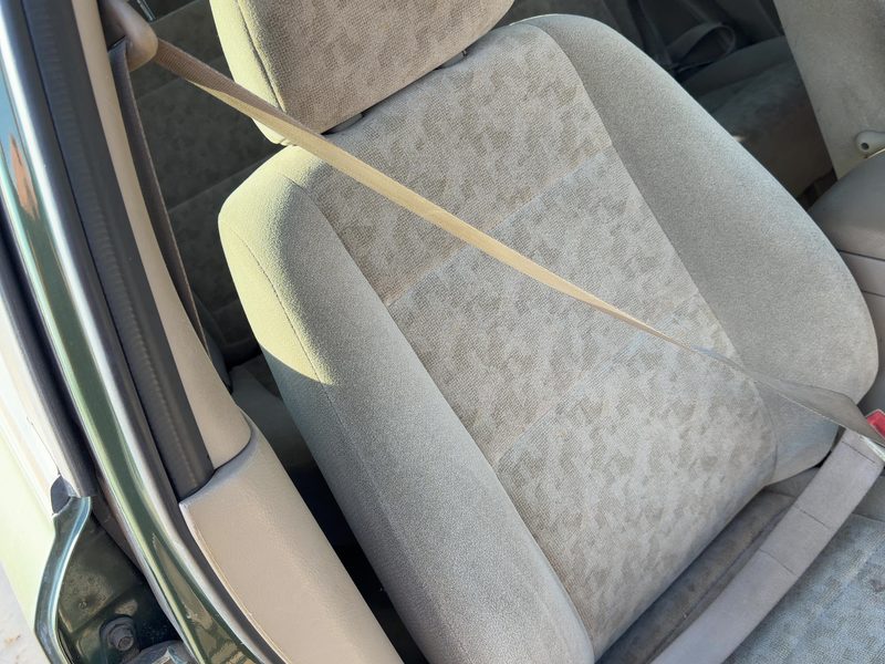 2003-2006 Kia Sorento Front Seat Belt RH