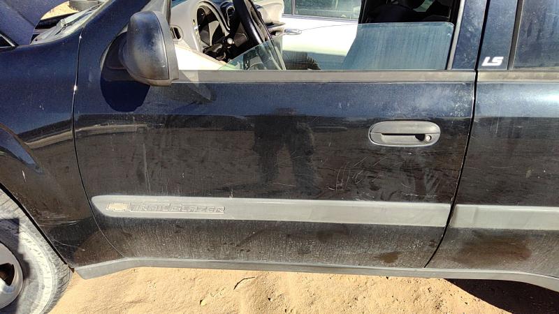 2002-2009 Chevrolet Trail Blazer (113 W.b.) Front Door LH