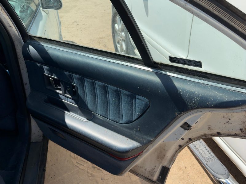 1993 Oldsmobile Eighty-eight (80 & Up) Rear Door Trim Panel RH