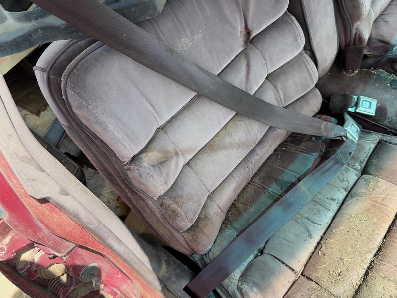 1986 Buick Park Avenue (80&up) Front Seat Belt RH