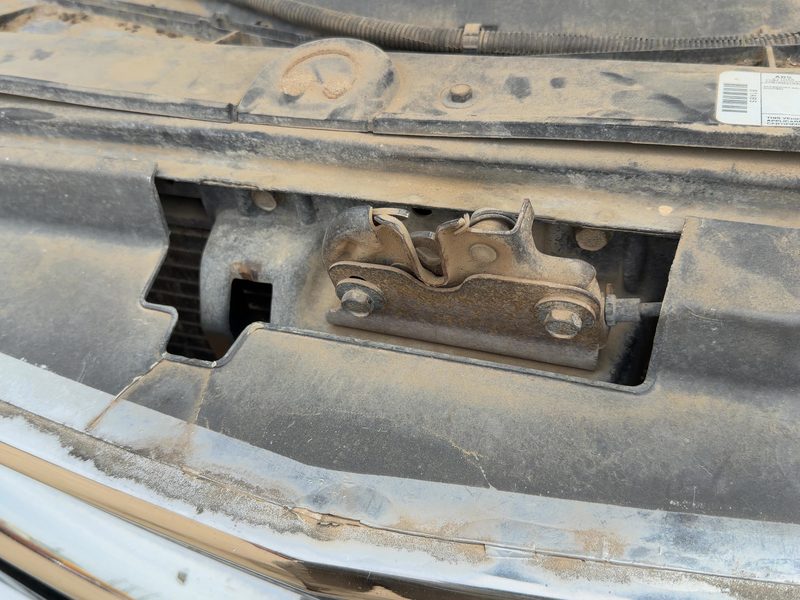 1996-2000 Chevrolet Pickup 1500 Series Radiator Support