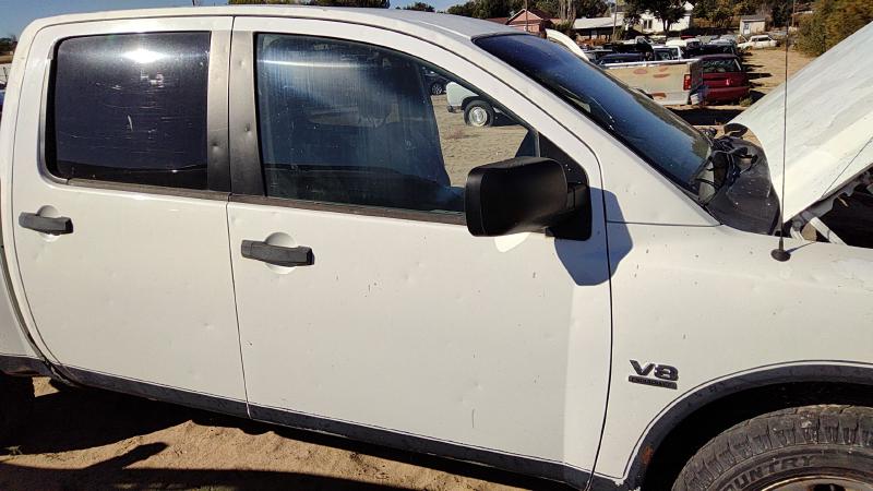 2004-2007 Nissan Titan Front Door RH