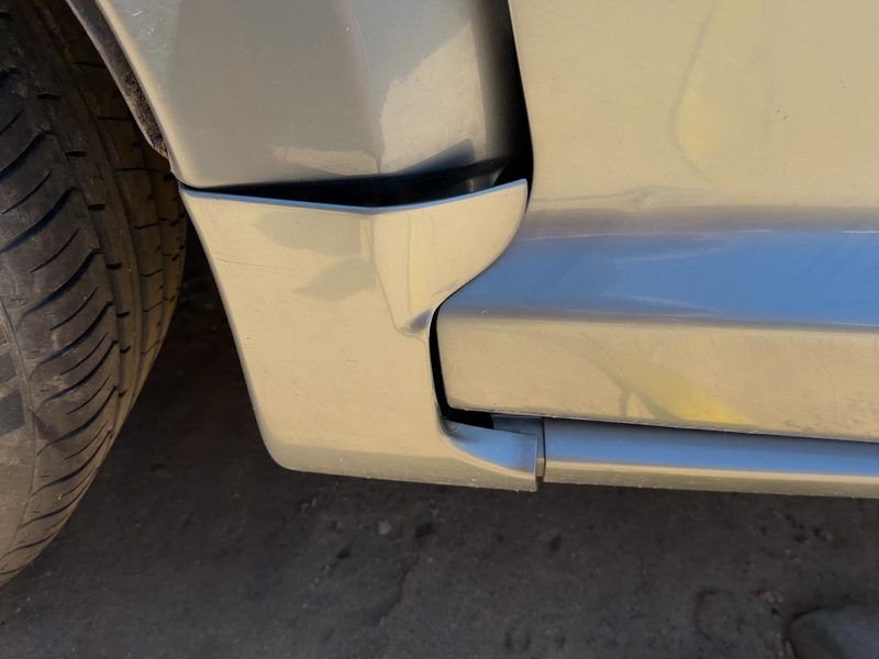 2006-2012 Mitsubishi Eclipse Fender Moulding LH