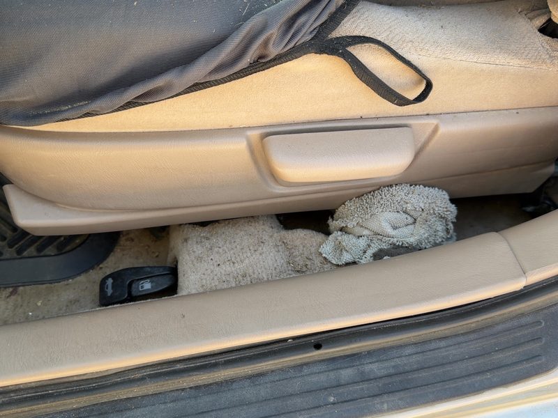 1999 Toyota Camry Seat Track LH