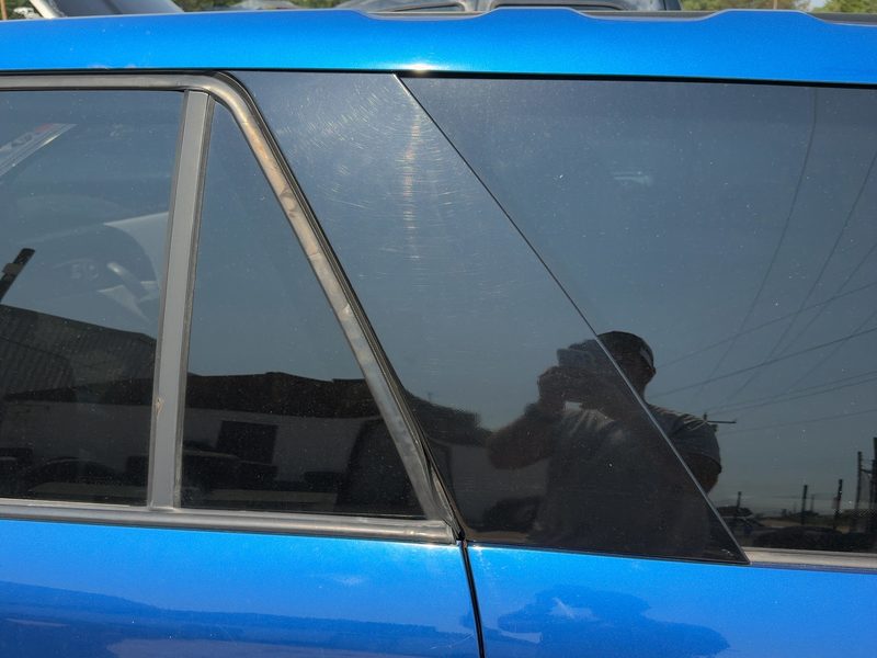 2005 Saturn Vue Quarter Panel Moulding LH