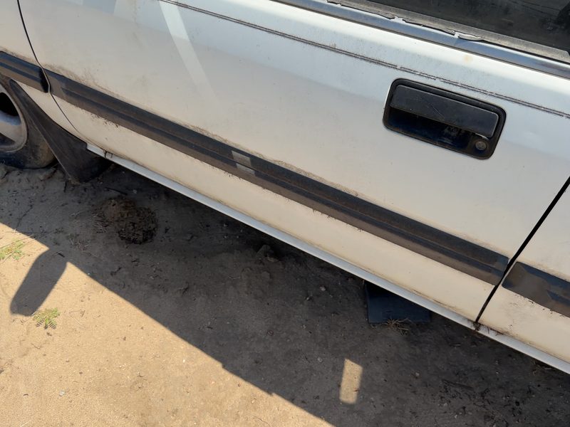1989 Honda Accord Front Door Moulding LH