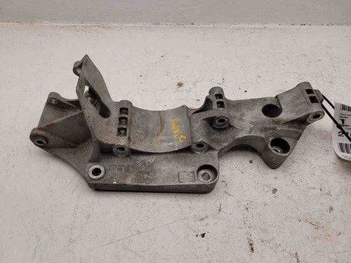 2001 Vw Beetle 1.8L Turbo Alternator Bracket Oem 06A903143p