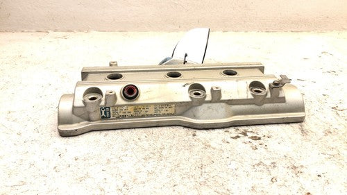 1988 Toyota Camry Rear Back Valve Cover Oem 2.5L V6