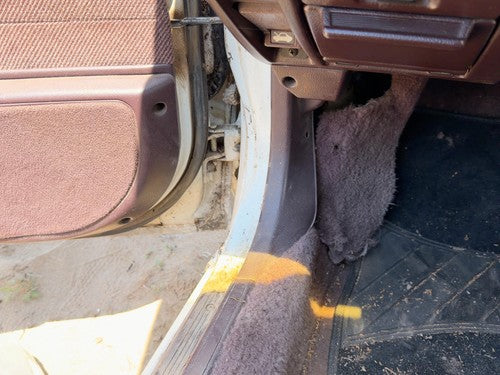1986-1989 Honda Accord Lx Driver Left Lower Kick Trim Panel Oem Sedan Maroon