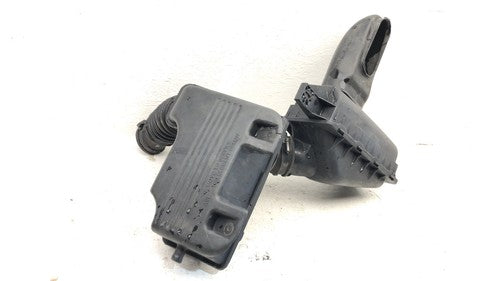 1996-00 Town & Country Complete Air Intake Filter Box Housing With Tube Oem 3.8L