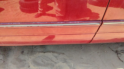 04-07 Town Country Driver Left Front Moulding From Door Oem Trim Strip Red Prh