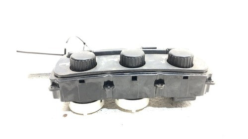 2004-2007 Dodge Caravan Temperature Control Module In Dash Heater Ac Head Unit