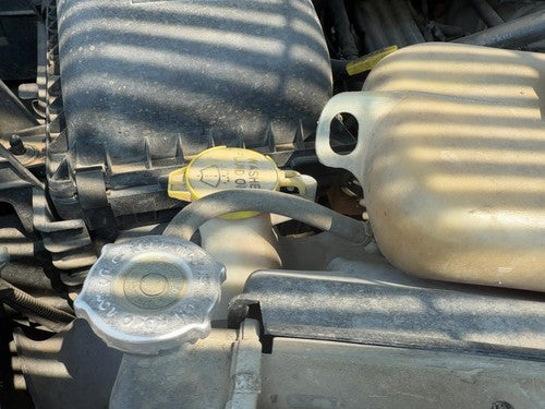 00-02 Dodge Ram 1500 Windshield Washer Fluid Reservoir With Pump Oem Wiper Tank