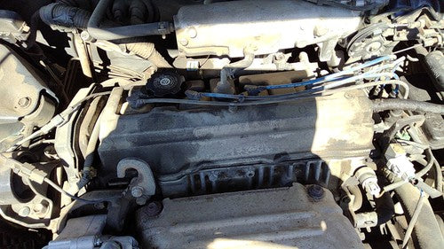 1997-2001 Toyota Camry Valve Cover Oem 2.2L 1120174071