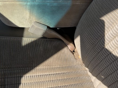 1989-1996 Buick Century Driver Left Front Seat Belt Buckle Receiver Oem Tan