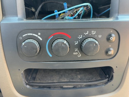 2002 Dodge Ram 1500 Temperature Control Module In Dash Heater Ac Head Unit Oem