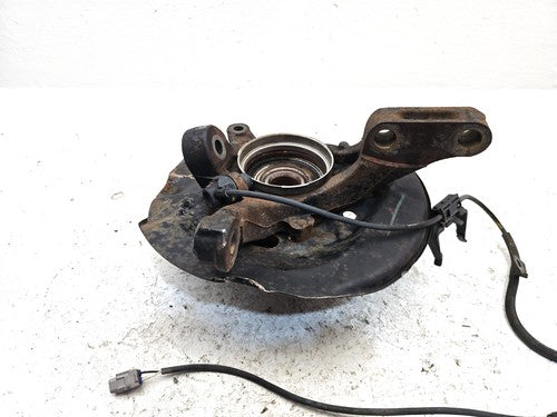 98-03 Sienna Passenger Right Front Spindle Steering Knuckle With Wheel Hub