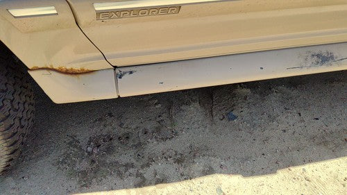 1991-1994 Ford Explorer Driver Left Lower Rocker Panel Moulding Side Skirt Oem