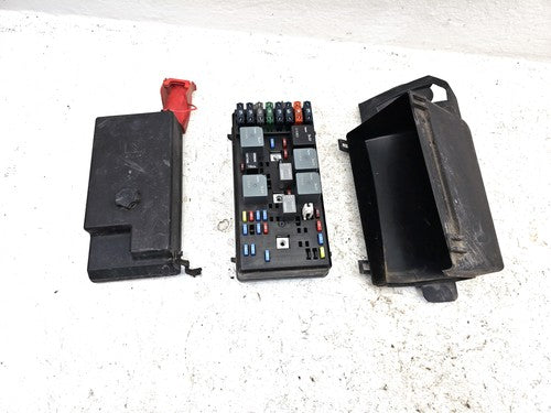 2000-2005 Buick Century Engine Fuse Box Power Distribution Panel Oem 3.1L