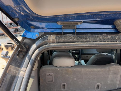 2002-2007 Saturn Vue Redline Rear Hatch Liftgate Hinge Pair Set OEM