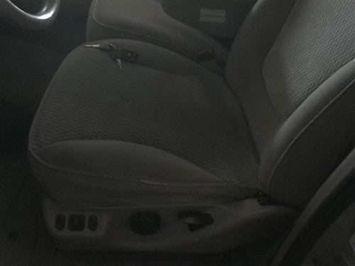 1997-1998 Ford Expedition Temperature Control Rear 1/4 Trim Panel Mounted