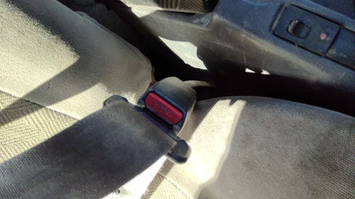 1990-1995 Pathfinder Nissan Passenger Right Front Seat Belt Buckle Receiver Gray