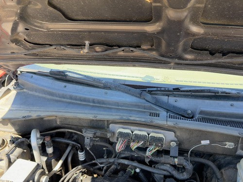 2005-2007 Ford Escape Windshield Wiper Cowl Vent Trim Panel Oem Cover