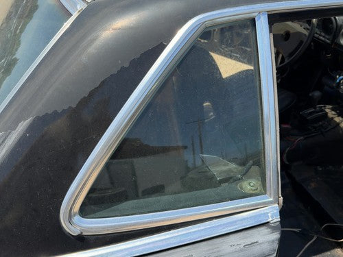 1980 Mercedes 450Sl 107 Passenger Right Rear Quarter Glass Back Side Window Oem