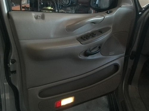 1997-1998 Ford Expedition Temperature Control Rear 1/4 Trim Panel Mounted