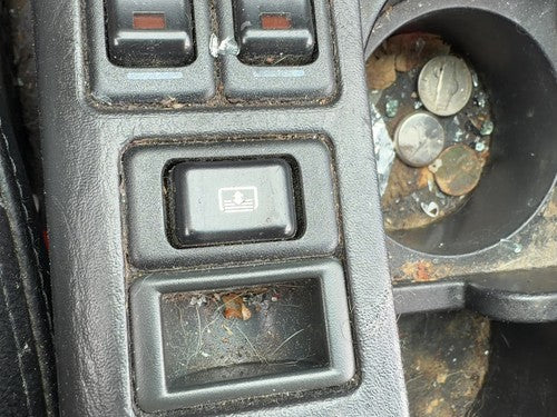 2000-2002 Infiniti I30 I35 Nissan Maxima Sunroof Switch Assembly OEM 25450-2Y900