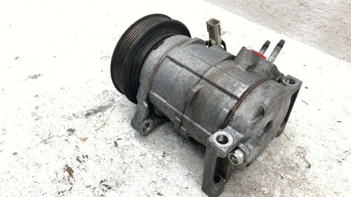 2005-2007 Dodge Caravan Ac Compressor Air Conditioner Pump Assembly Oem 3.8L