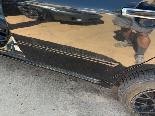 06-07 M35X Driver Left Rear Moulding From Door Oem Back Black Obsidian Kh3