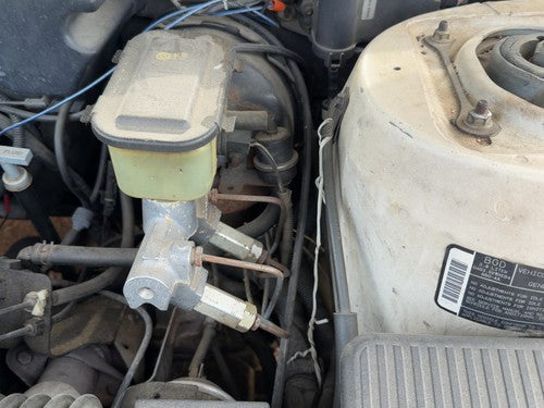 1985-1990 Oldsmobile 98 Power Brake Booster With Master Cylinder Pair Set Oem