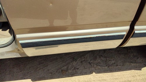 1995-1998 Silverado 2500 Driver Left Rear Moulding On Cab Panel Oem