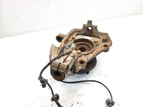 01-02 2 Door Driver Left Front Spindle Steering Knuckle With Wheel Hub 4X4