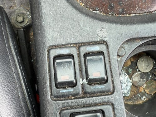 00-01 Infiniti I30 Heated Seat Switches Pair Set Driver Passenger 25500-50Y10