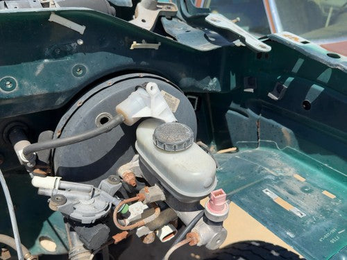 1997-1998 Ford F150 Power Brake Booster with Master Cylinder Pair Set OEM 4.6L
