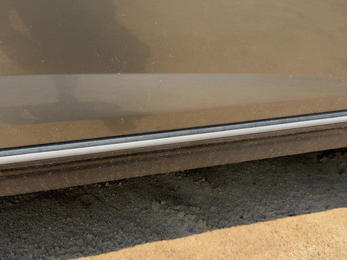 2003-2005 Infinity Fx45 Passenger Right Front Moulding From Door Oem Trim Strip