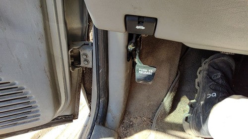 1997-2005 Chevy Venture Driver Left Lower Kick Trim Panel Oem Gray