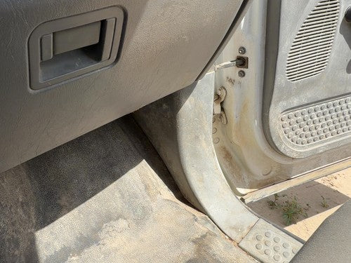 1999-2007 Ford F350 Passenger Right Lower Kick Trim Panel Oem Gray