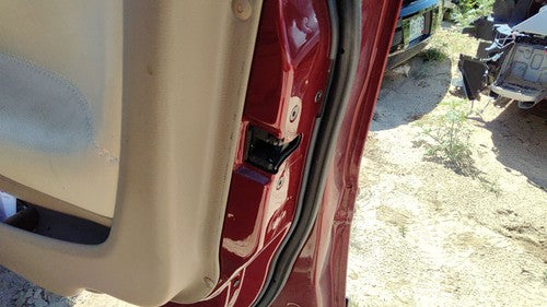01-07 Volvo V70 Xc Passenger Right Front Door Latch With Rods/Cables Oem 8650551
