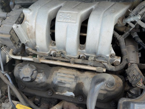 94-00 Town & Country Complete Fuel Rail With Injectors Set Loaded Oem 3.3L