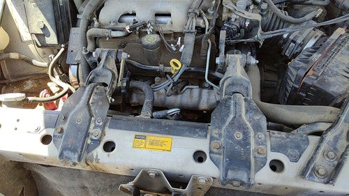 1997-2004 Pair Of Mount Brackets Radiator Support Motor Oem 15856715