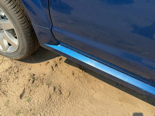 04-06 Vue Redline Driver Left Lower Rocker Moulding Side Skirt Pacific Blue 91U